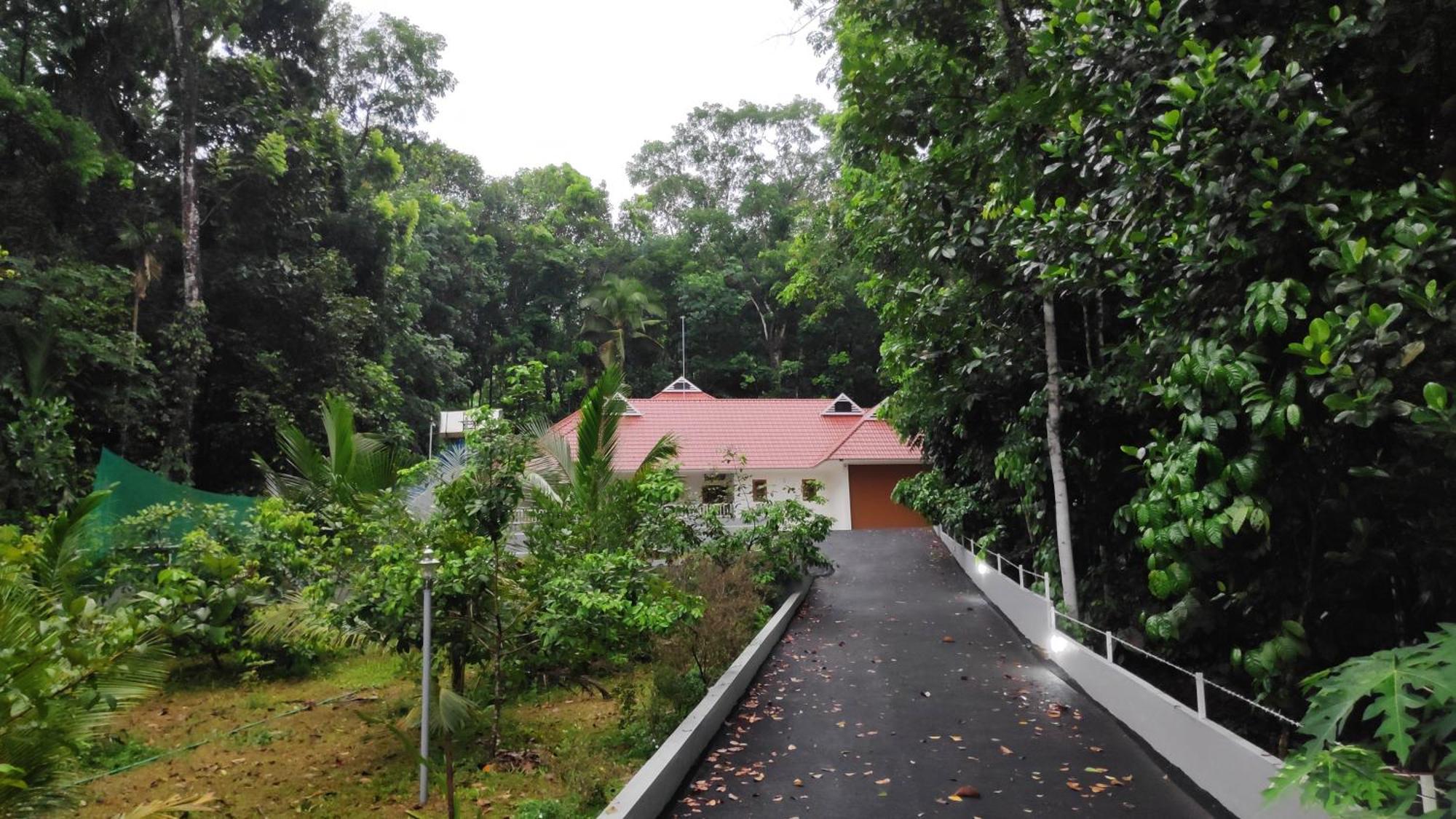 Vettom Manor Villa Kanjirapalli Exterior photo